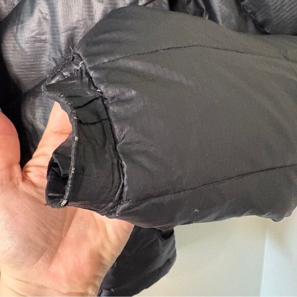 Burton Puffer Jacket Quilted Design Hood Women's M great preworn condition - Picture 8 of 12